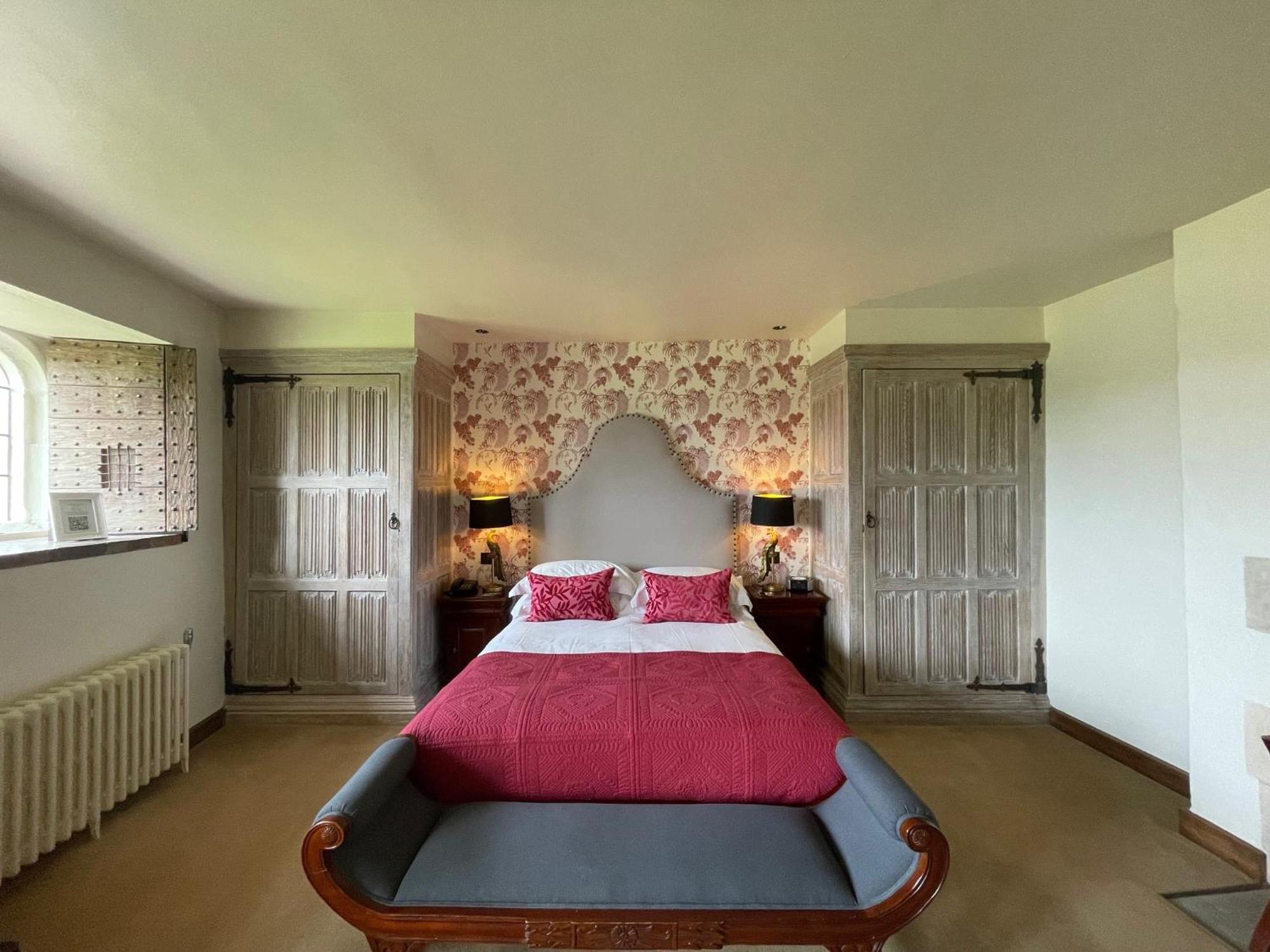 Leeds Castle Maiden'S Tower Bed & Breakfast Maidstone Exterior foto